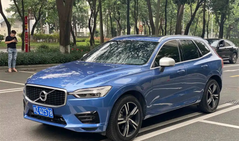  VOLVO XC60