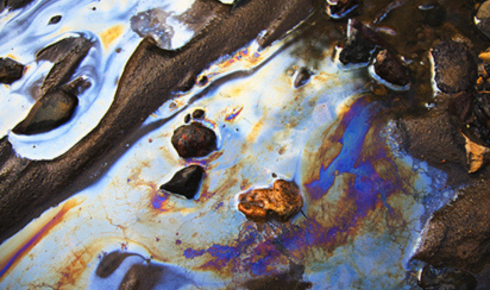 is methane miscible in water